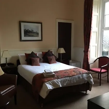 Crown Guest House-3